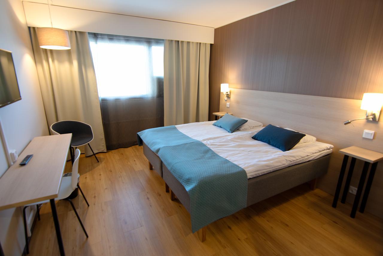 Hotel Kivitasku Kaarina Extérieur photo